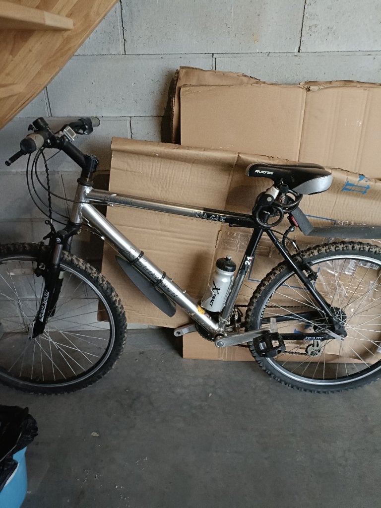 Vélo de montagne, Enlèvement