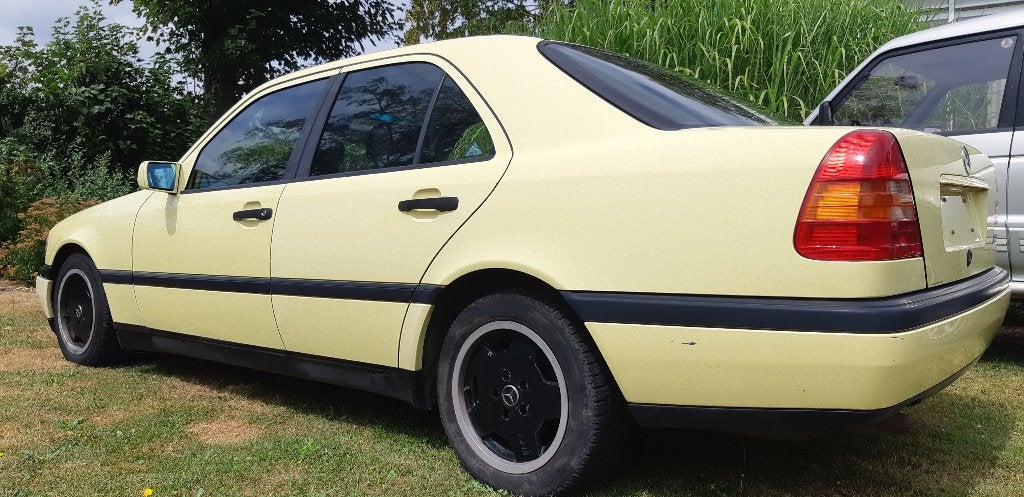 MERCEDES C180 BENZINE  1994  ELITE UITVOERING, Auto's, Particulier, Benzine, Te koop