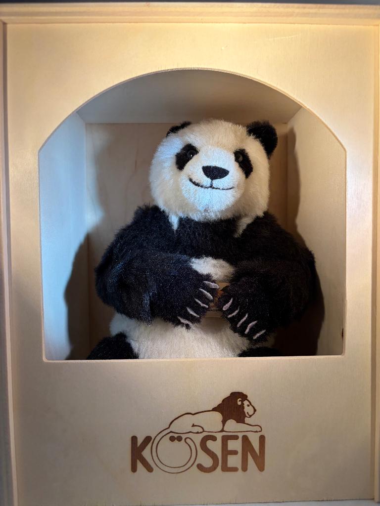 Ours panda Kösen, Collections, Ours & Peluches, Enlèvement ou Envoi, Comme neuf, Ours en tissus, Autres marques