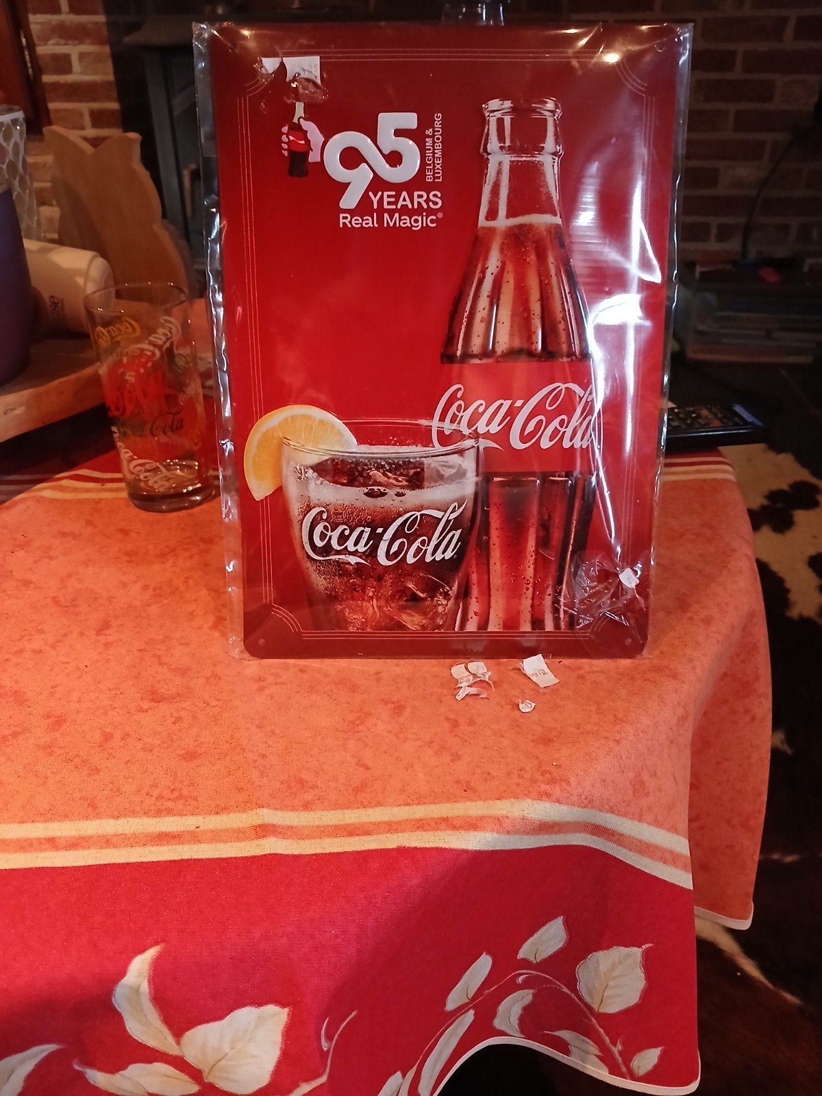 Publicité pour Coca Cola, Enlèvement