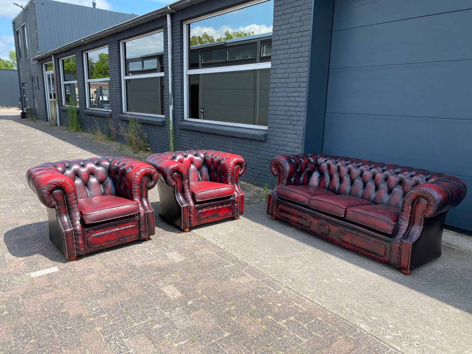 Engelse Chesterfield 3+1+1 zit zetels Oxblood rood, Huis en Inrichting, Ophalen of Verzenden, Leer