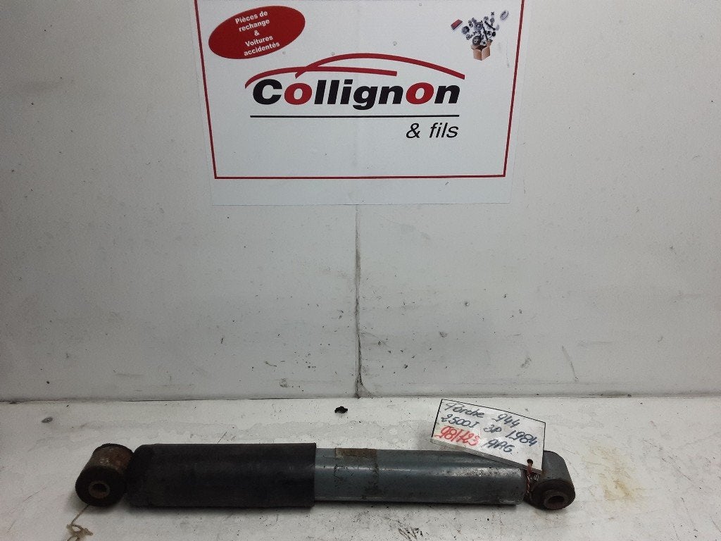 SCHOKBREKER LINKS ACHTER Porsche 944 (301700105062), Gebruikt, Rue de l'Espoir 34 34
4030  GRIVEGNÉE, BE, Info@Collignon.be, Mevr. I. Hauben