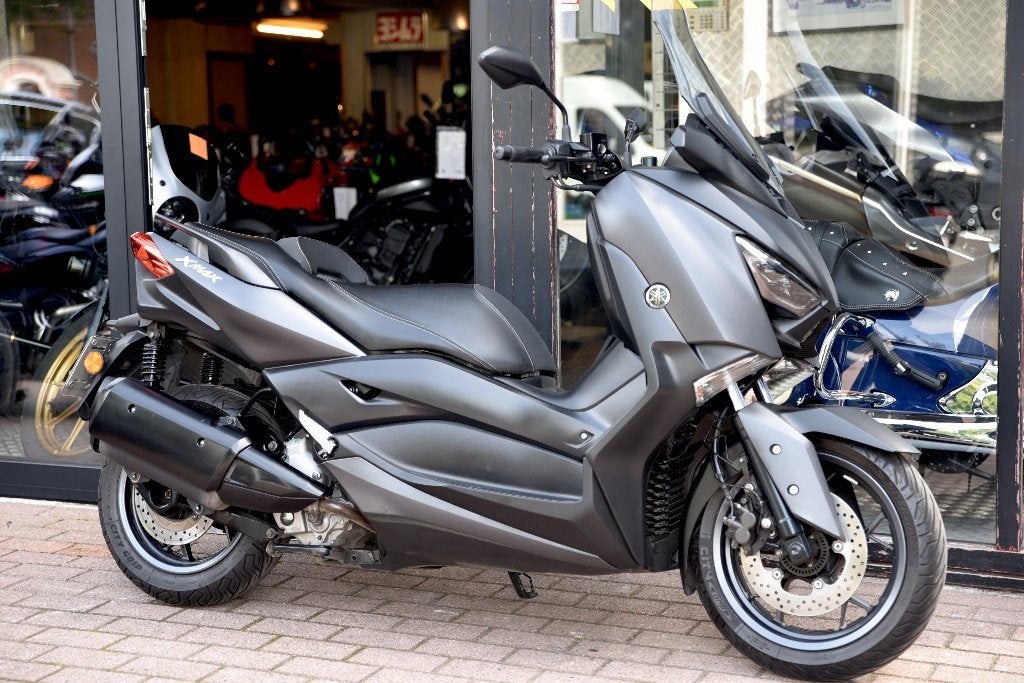YAMAHA XMAX 300 ***MOTOVERTE.BE***, 300 cm³, Scooter, Entreprise, Occasion