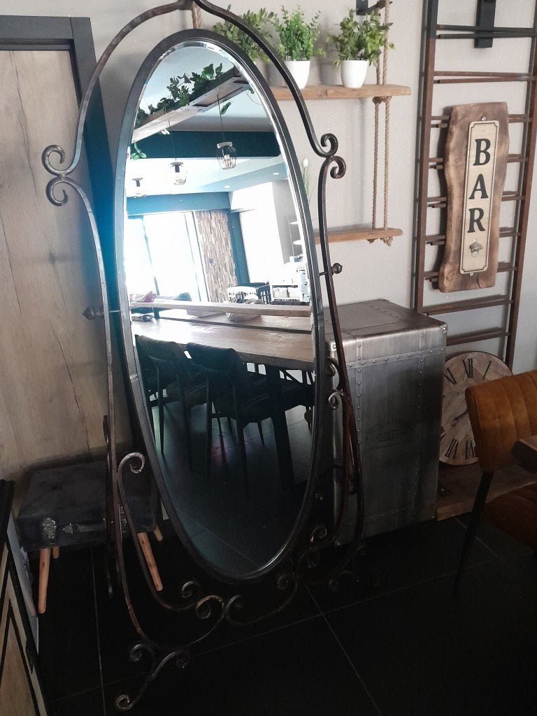 Miroir, Enlèvement, Neuf