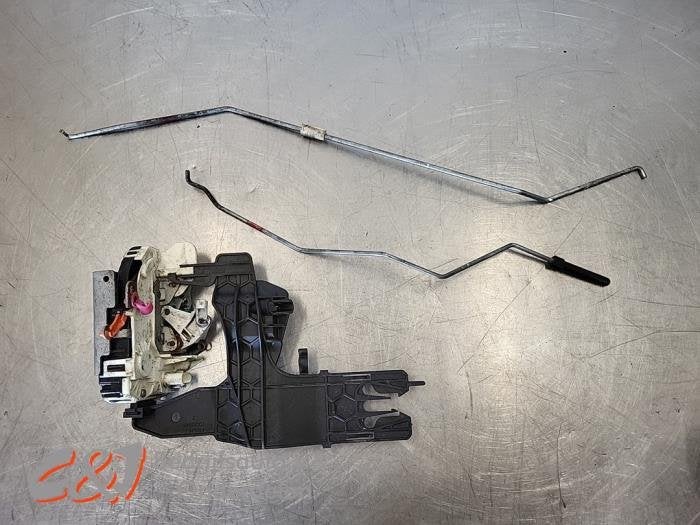 Serrure portière mécanique 4portes avant gauche d'un Dodge, -, 3 mois de garantie, Utilisé, Dodge
