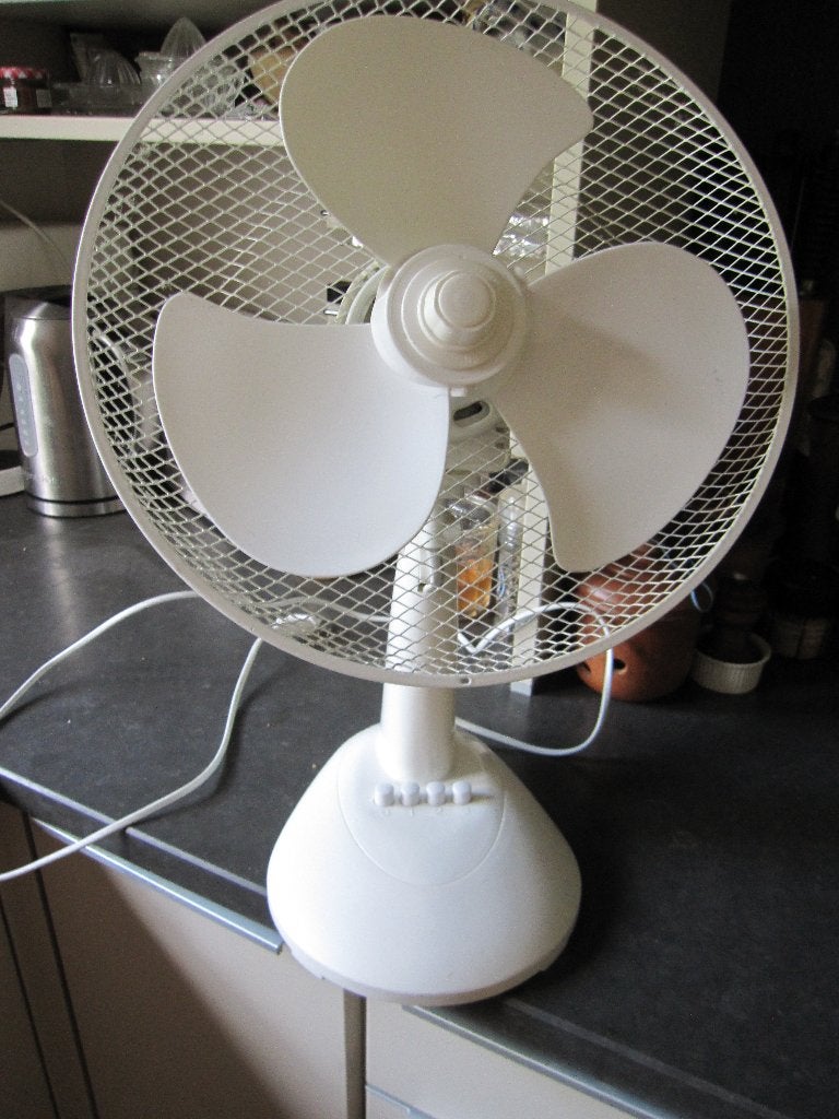 ventilateur de table, 3 vitesses, 29 cm, oscillant, Electroménager, Enlèvement, Utilisé, Ventilateur de table