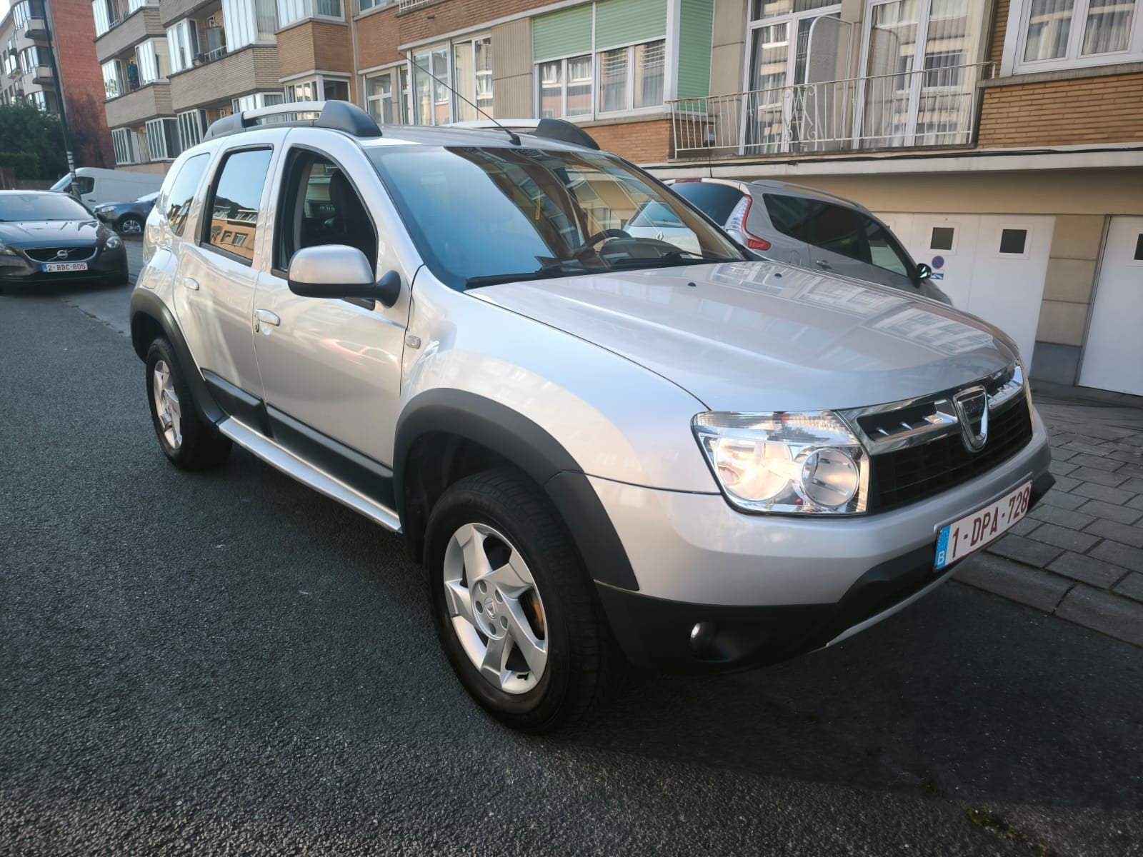Dacia duster 1.5 dci 2012 190.000km airco cuir jantes euro5, Autos, Dacia, Particulier, Duster, ABS, Phares directionnels, Régulateur de distance
