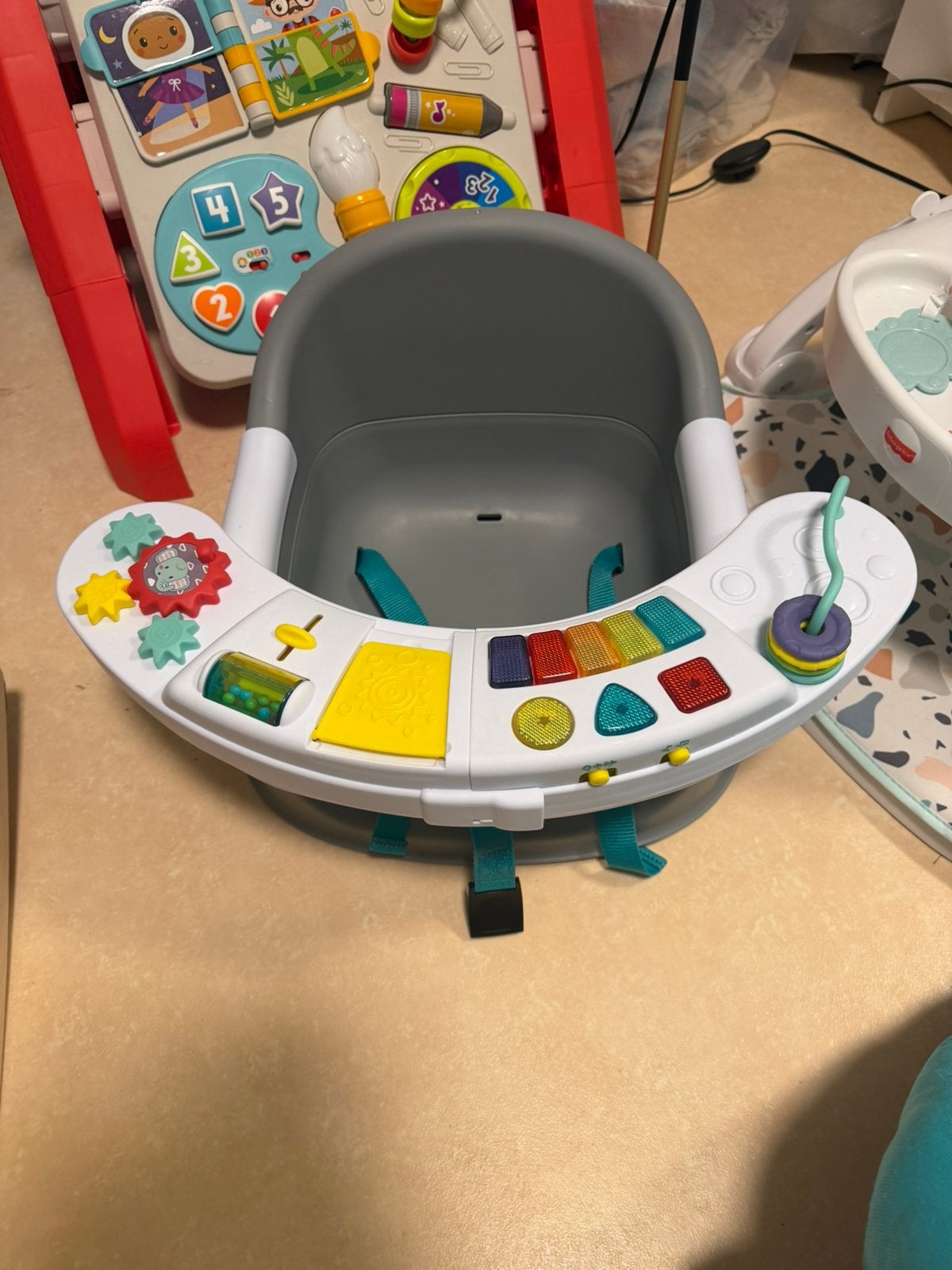 Baby zitje met muziek, Kinderen en Baby's, Ophalen, Nieuw