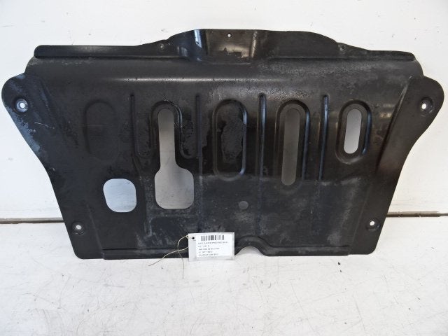CACHE SOUS MOTEUR Dacia Duster (HS) (01-2009/01-2018), Autos : Pièces & Accessoires, Dacia, Mevr. I. Hauben, Utilisé, Rue de l'Espoir 34 34
4030  GRIVEGNÉE, BE