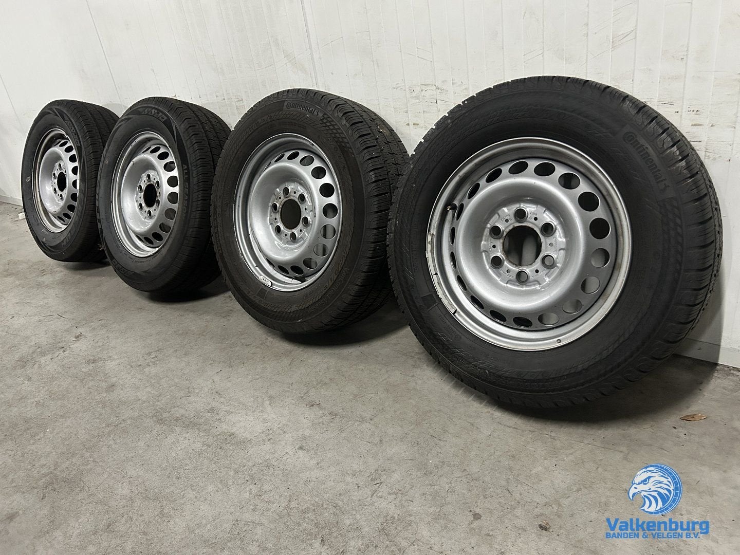 8mm! Originele Mercedes Sprinter B907 B910 16 inch stalen ve, -, Banden en Velgen, Ophalen of Verzenden, All Season