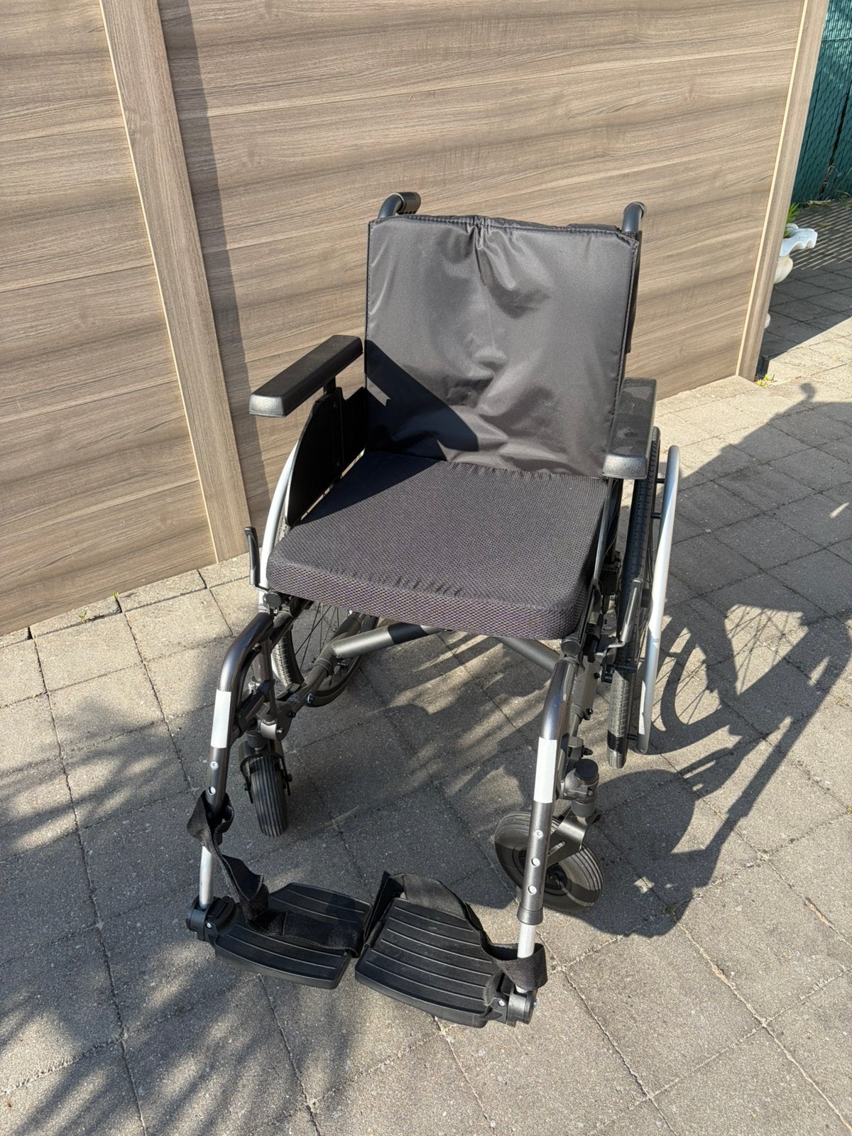 Rolstoel Vermeiren V500 light, Diversen, Ophalen, Zo goed als nieuw