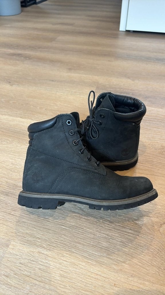 Timberland Premium Waterproof Noir Nubuck T39,5 – Bon état, Vêtements | Femmes, Enlèvement ou Envoi, Timberland, Boots et Botinnes