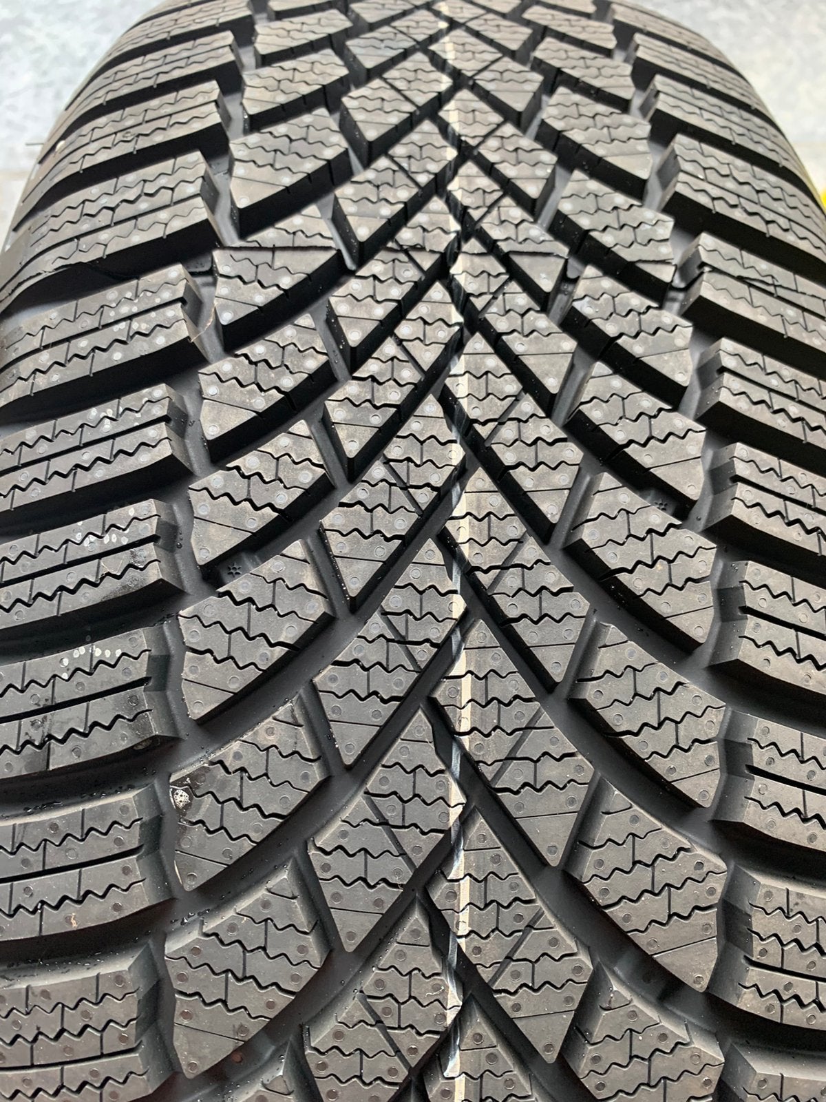 Nieuwe winter Banden BRIDGESTONE  215 50 r18 92V 3 PMSF, Ophalen, 18 inch, 215 mm, Nieuw
