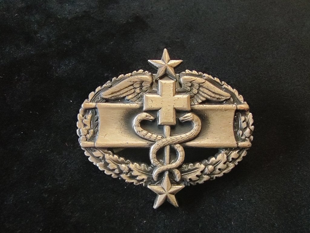 USA badge # 30, Envoi