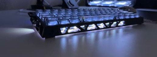 Madlight 60he keyboard, Informatique & Logiciels, Claviers, Enlèvement, Comme neuf, Clavier gamer