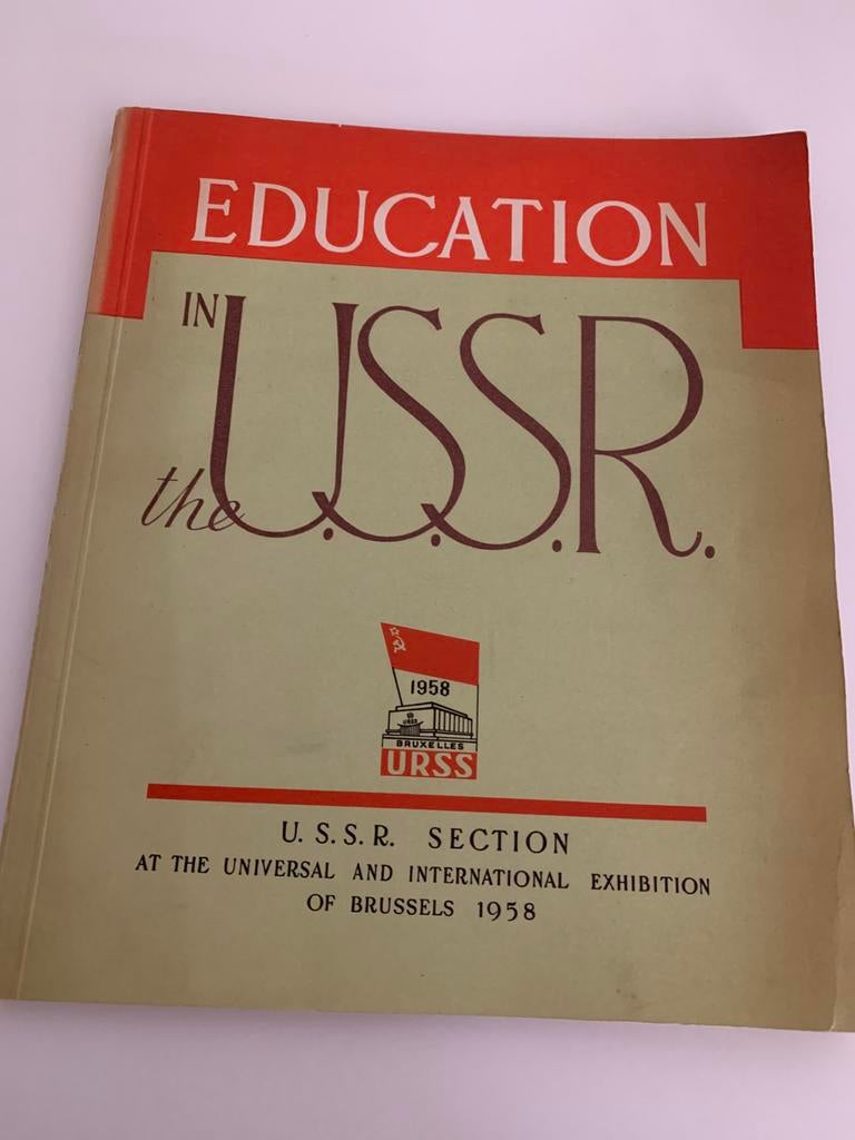 Education in the USSR, Boeken, Ophalen of Verzenden, Gelezen, Maatschappij en Samenleving
