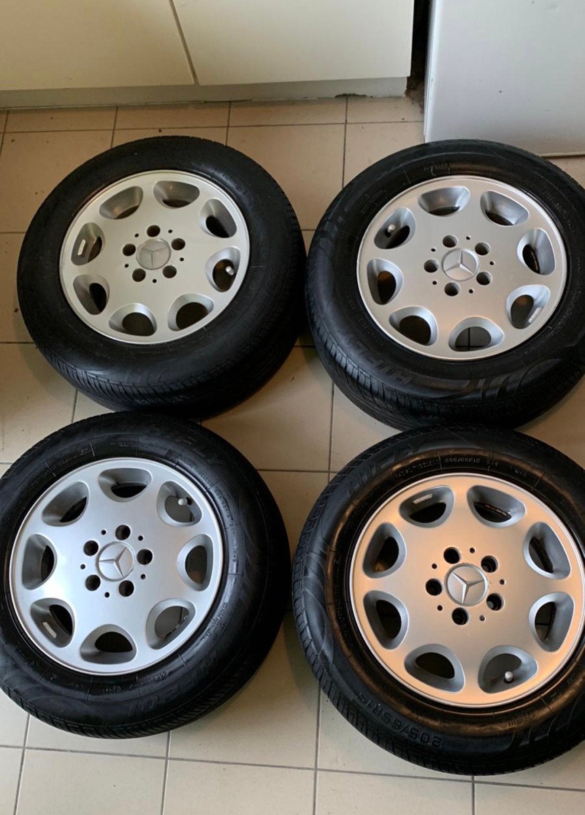 Mercedes  w126 velgen, propere staat ., Auto-onderdelen, Banden en Velgen, Ophalen, Band(en)