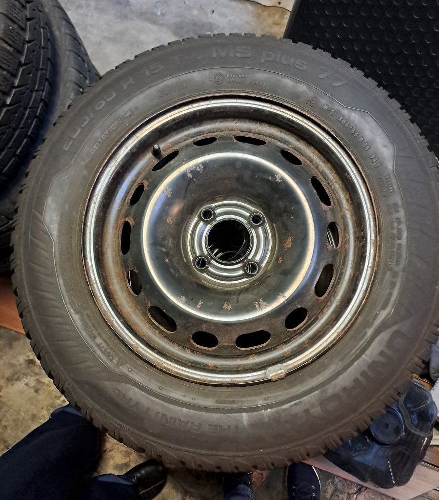 Pneus neige et jantes Peugeot, Citroën, Autos : Pièces & Accessoires, 15 pouces, Pneus et Jantes, Pneus hiver, Véhicule de tourisme
