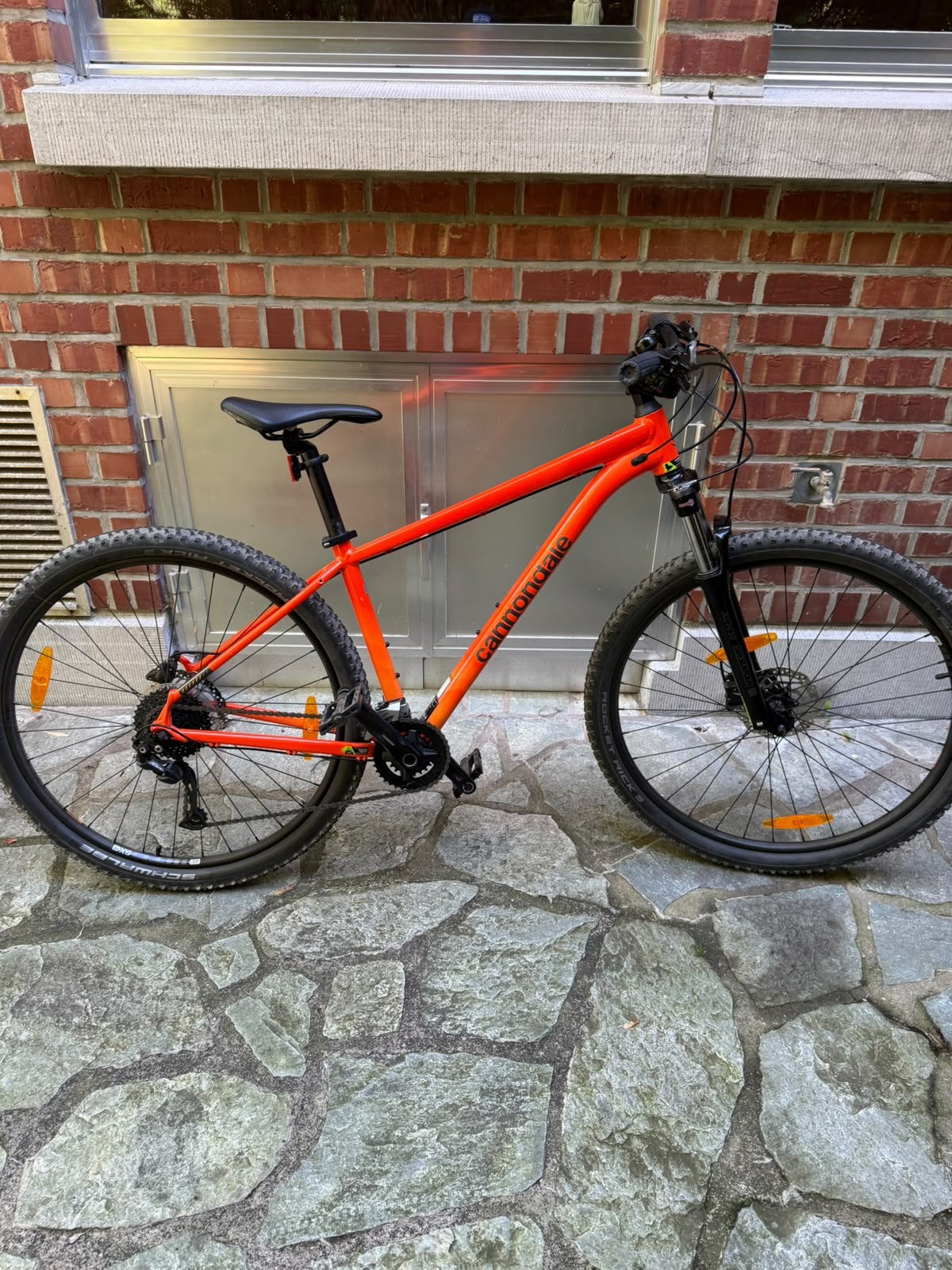 Velo, Enlèvement, Comme neuf