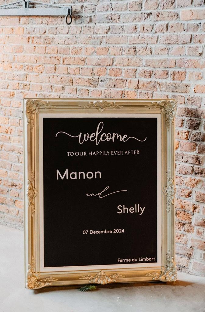 Ancien cadre en bois, Enlèvement, Comme neuf