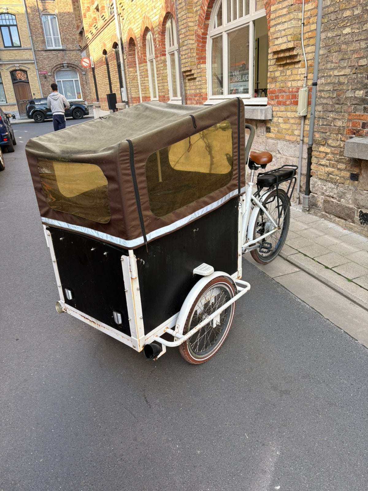 Elektrische bakfiets, 4 kinderen of meer, Gebruikt, Velgrem, Elektrisch