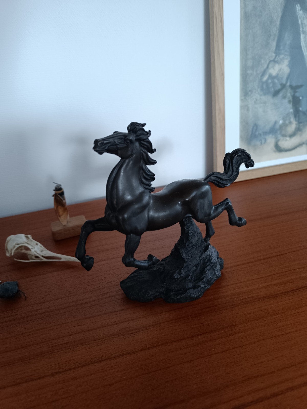 cheval en bronze, Enlèvement ou Envoi