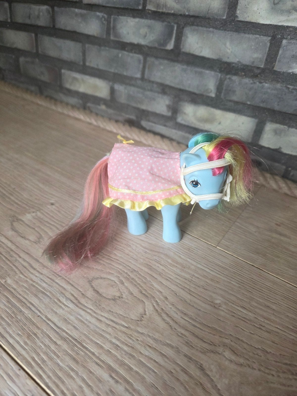 Mon petit poney arc-en-ciel avec manteau, Enlèvement ou Envoi