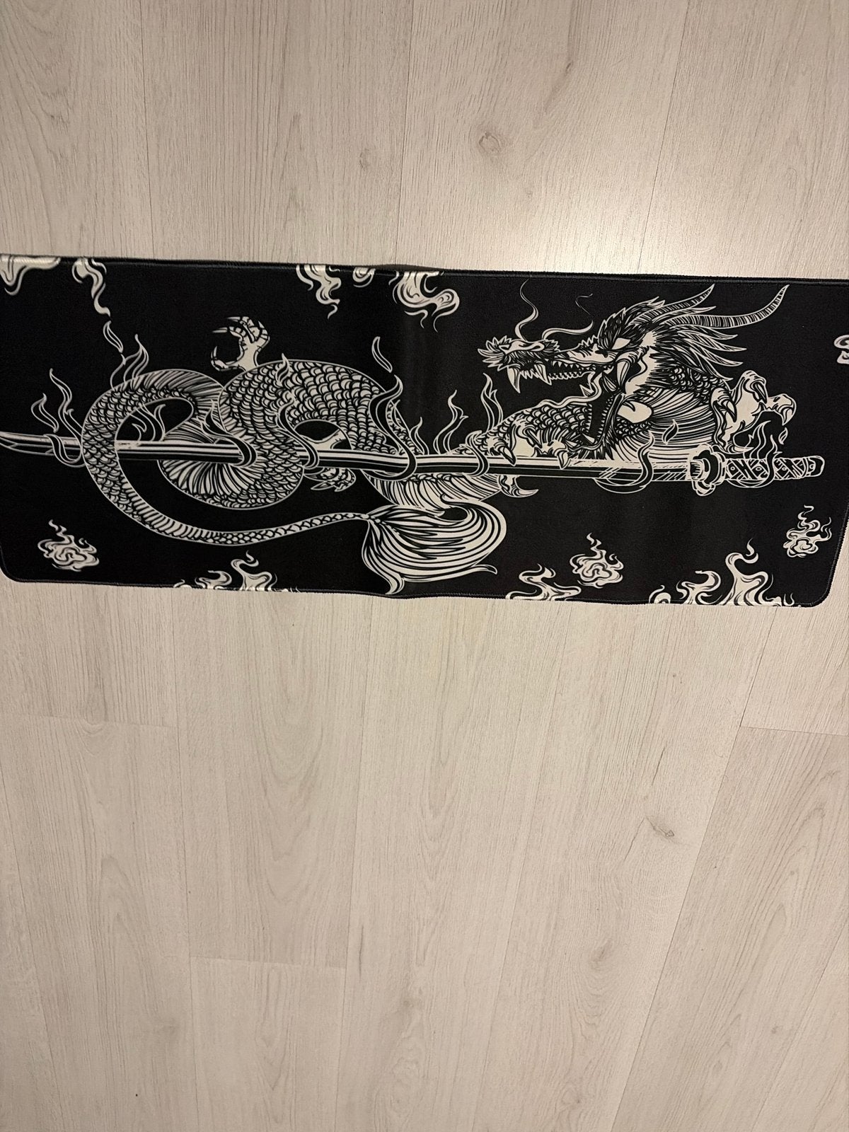 Grote Muismat Dragon Samurai design, Computers en Software, Muismatten, Ophalen, Zo goed als nieuw
