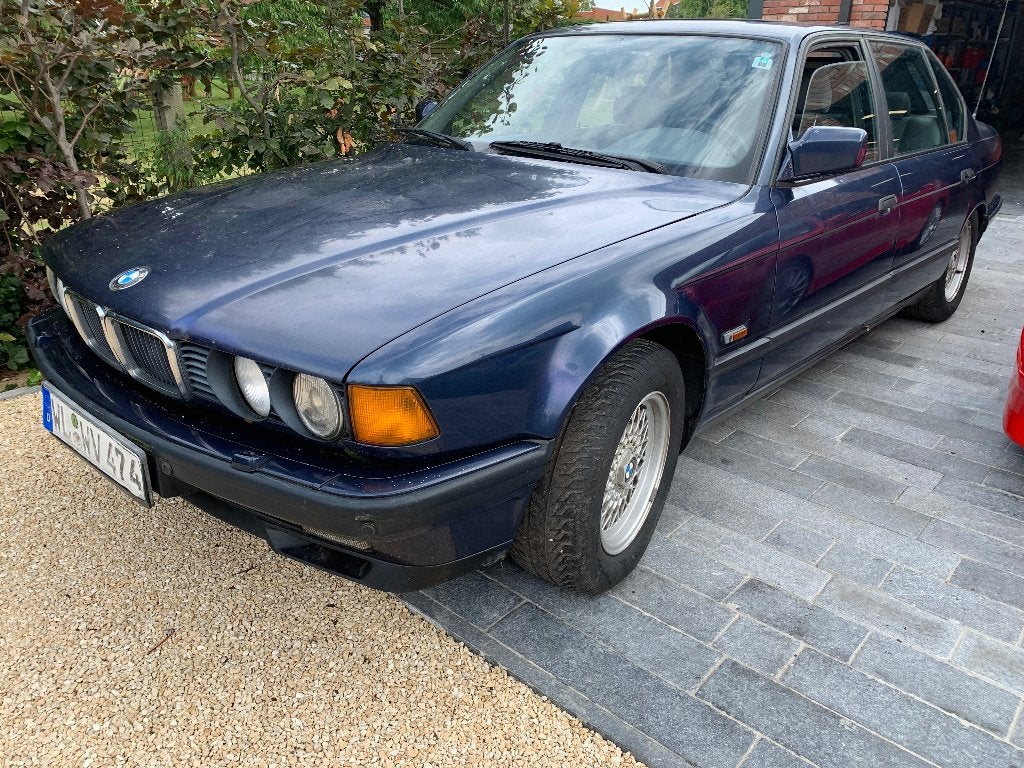 BMW e32 740il, Auto's, BMW, 8 cilinders, 7 Reeks, Trekhaak, Particulier