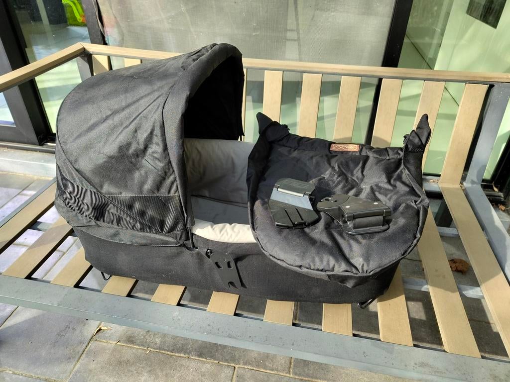 Mountain buggy wieg met parasol, Ophalen