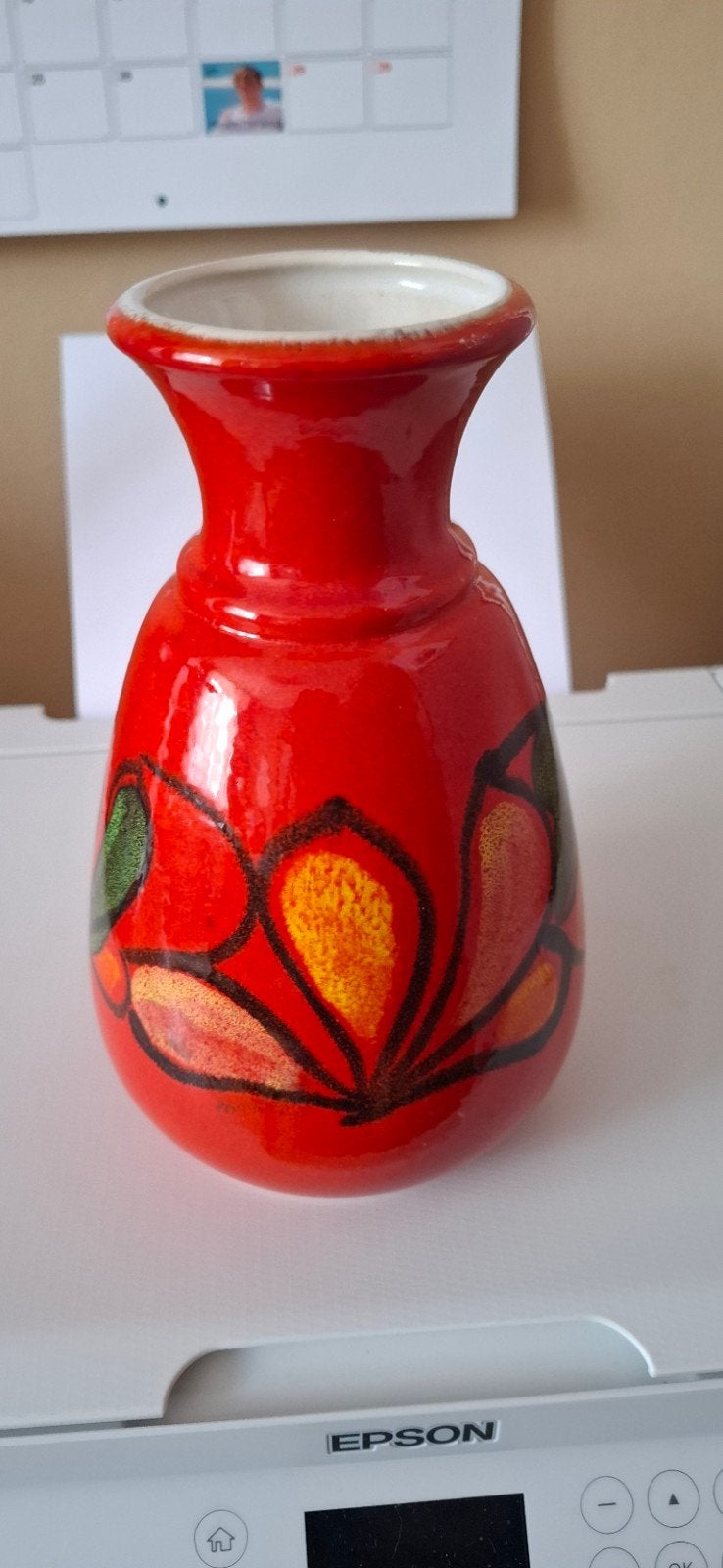 VASE ANCIEN, Enlèvement