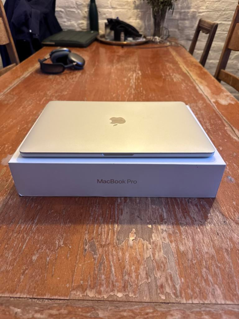 Apple MacBook Pro 13-inch 2019, Computers en Software, Apple Macbooks, 8 GB, Ophalen of Verzenden, Zo goed als nieuw, MacBook