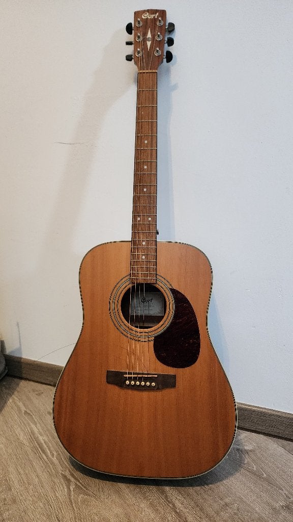 Cort Guitar avec Fishman, Ophalen, Met (piezo-)element