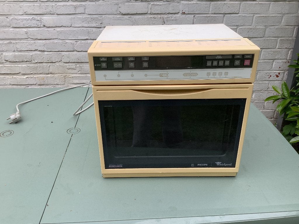 Four à micro-ondes, Elektronische apparatuur, Microgolfovens, Ophalen, Gebruikt, Tussenbouw, Oven