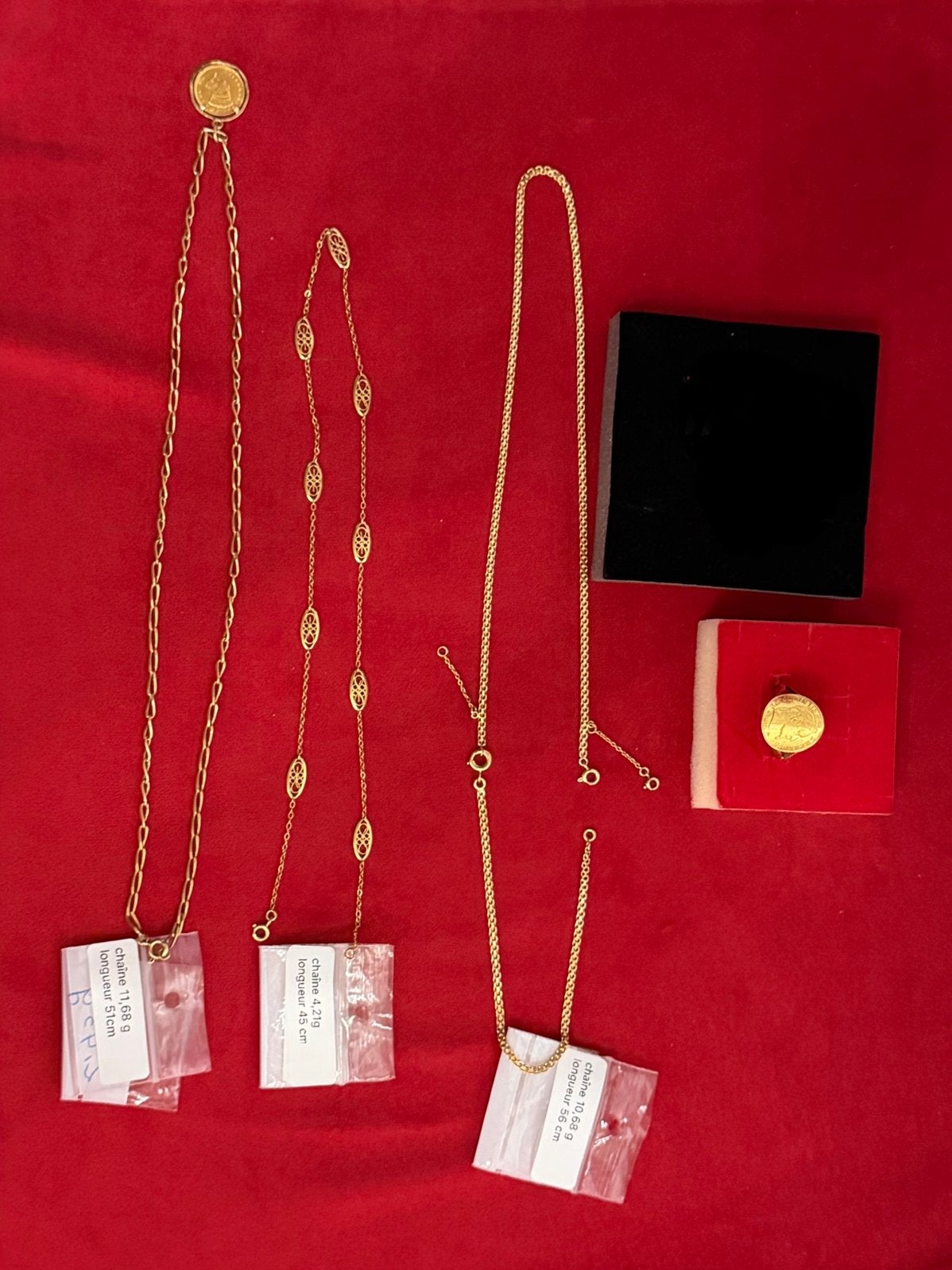 Chaînes et bague en or (disponible), Bijoux, Sacs & Beauté, Enlèvement, Comme neuf, Or, Or