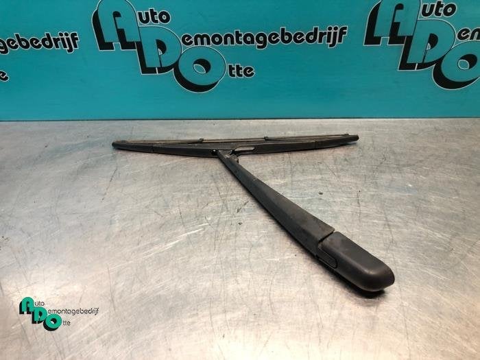 Bras essuie-glace arrière d'un Peugeot 307 (307 01-), -, 3 mois de garantie, Utilisé, -