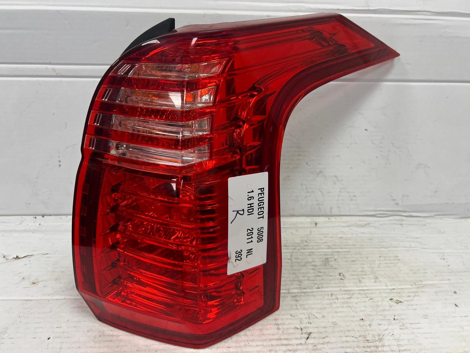 Peugeot 5008 Rechtsachter Achterlicht (2009 - 2017), Taurusavenue 1
2132 LS  Hoofddorp, NL, Gebruikt, Contact.group@renault.com