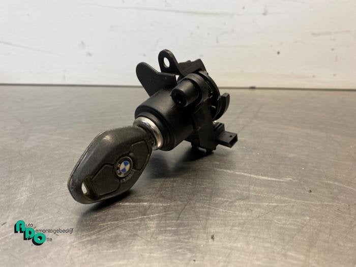 Slot Cilinder achter van een BMW 3-Serie (3-Serie 98-), Gebruikt, -, -, Ophalen of Verzenden