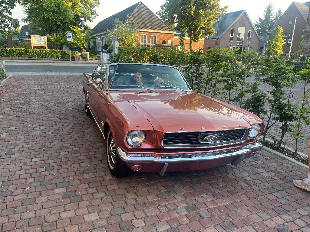 Ford Mustang 1966 Emberglo convertible, Auto's, Automaat, 4 zetels, Achterwielaandrijving, Zwart