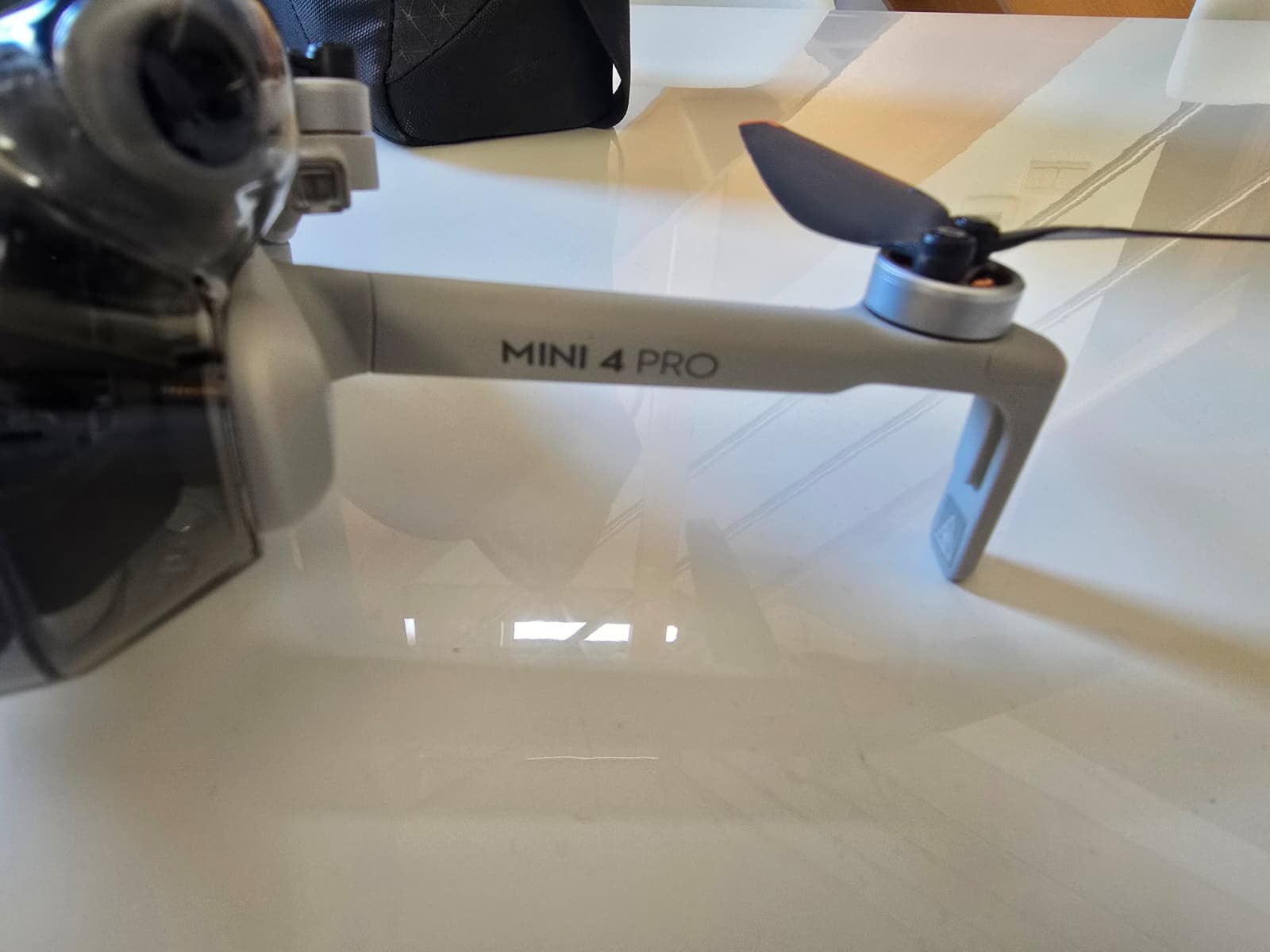 Dji drone mini 4 pro, Audio, Tv en Foto, Ophalen, Zo goed als nieuw, DJI