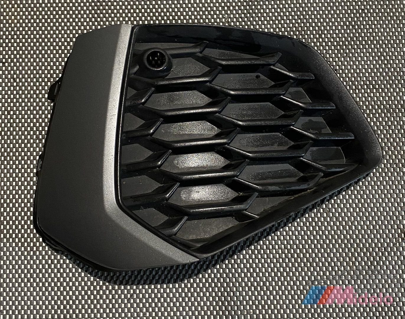 AUDI A3 BUMPER ROOSTER LINKS 8Y0807682, Auto-onderdelen, Gebruikt, -, -, -
