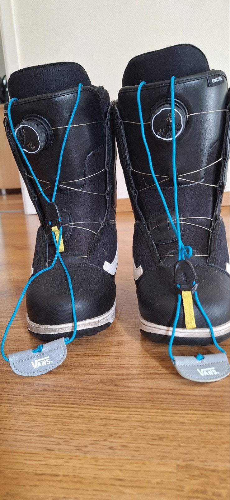 snowboard boots, Sport en Fitness, Ophalen, Zo goed als nieuw, Snowboots