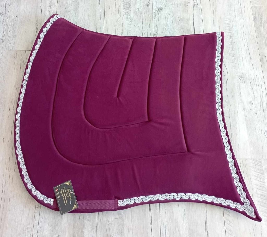 Tapis dressage cheval à pointe, Animaux & Accessoires, L