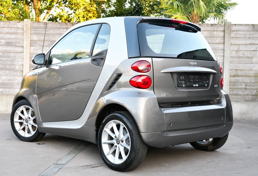 Smart Fortwo 1,0 MHD* CarPlay* 2011* Euro 5, Auto's, Smart, Automaat, Zwart, Bruin, 900 kg