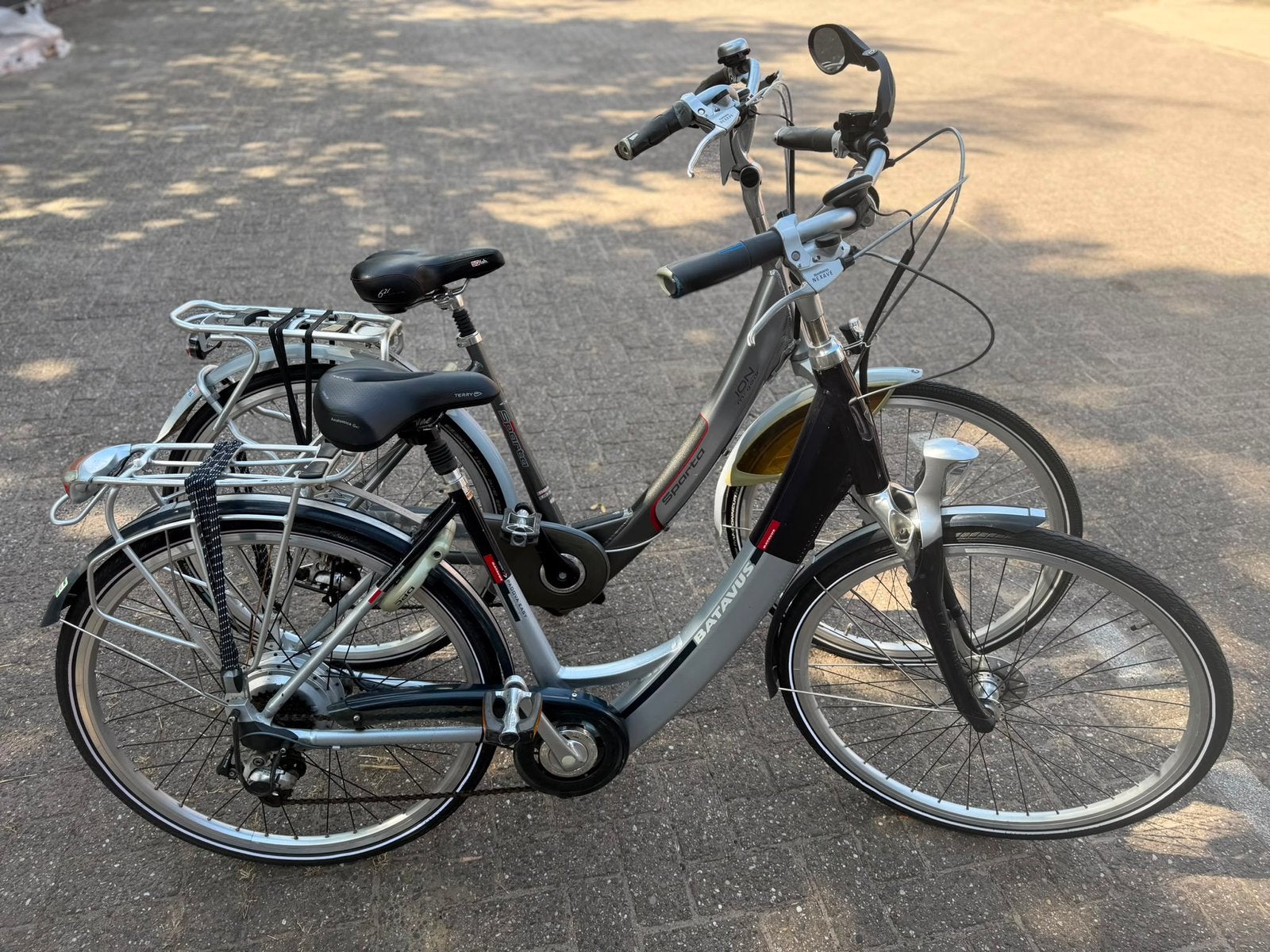 Set Electrische sparta fietsen, 51 à 55 cm, Batavus, 50 km par batterie ou plus, Comme neuf
