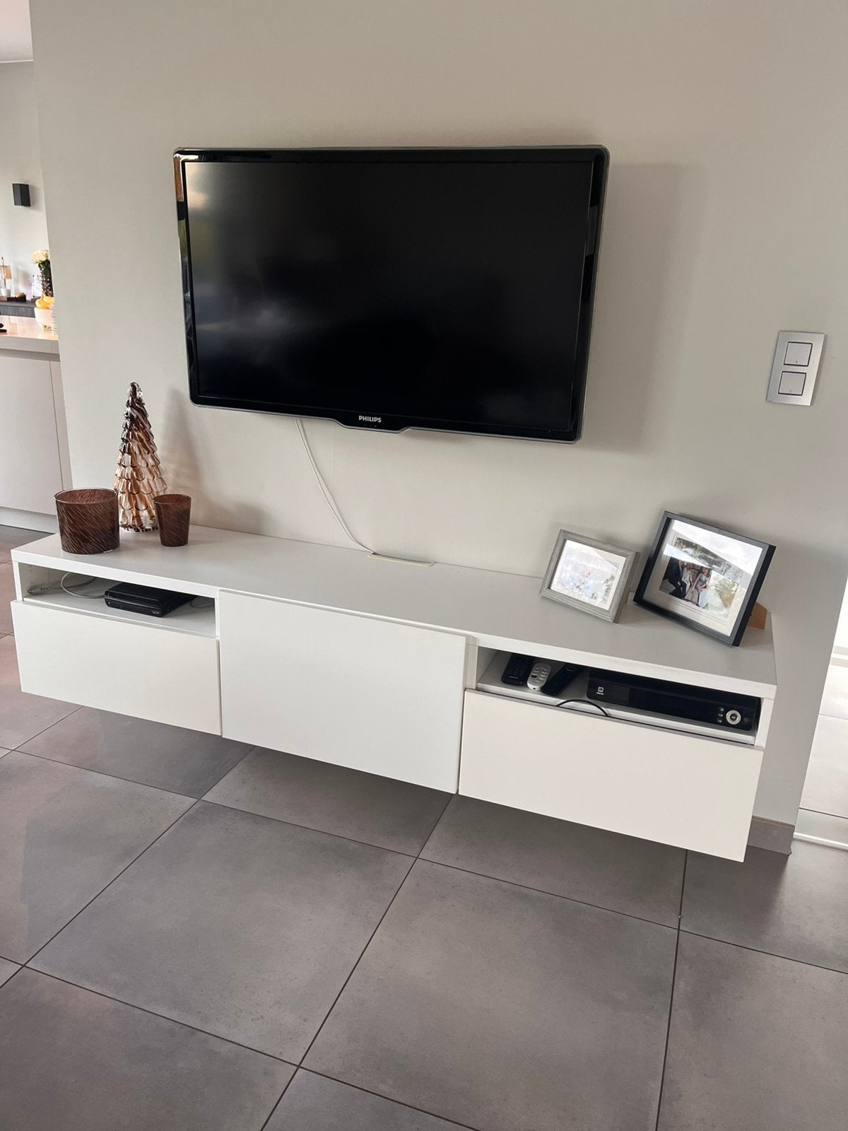 Besta TV meubel, Enlèvement, Utilisé