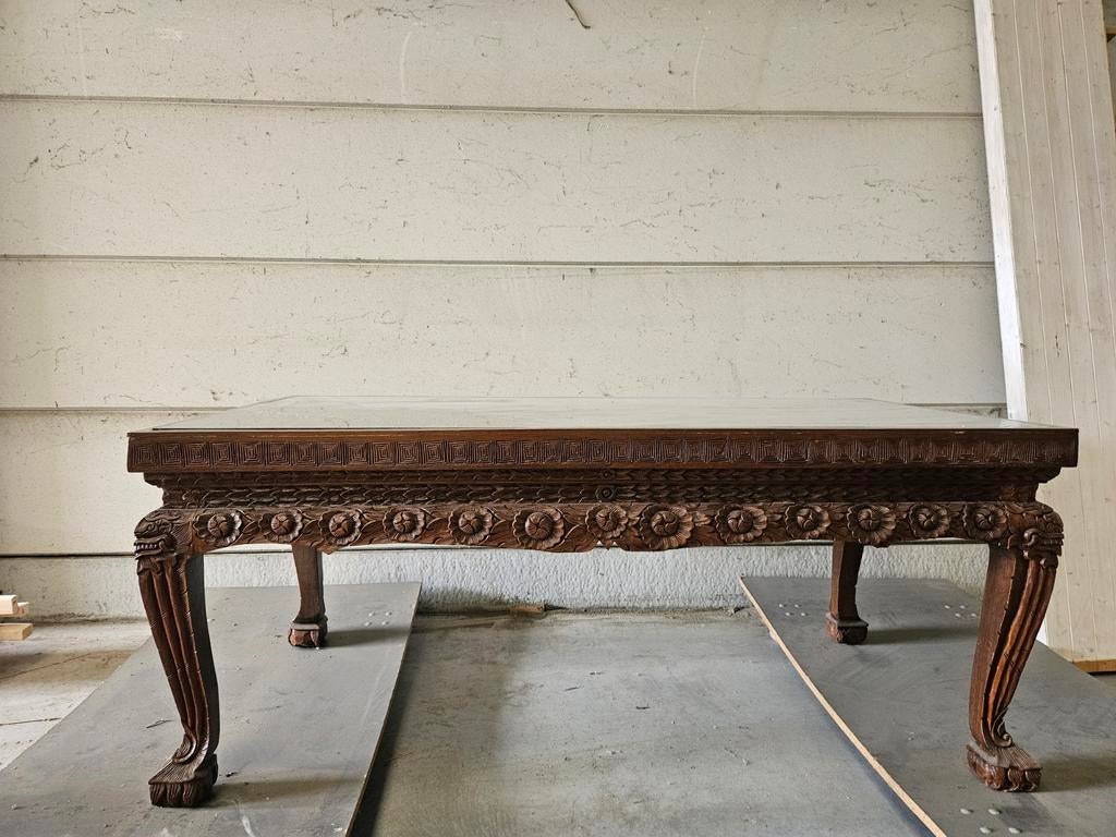 Antieke robuuste gesculpteerde tafel Aziatisch, Antiek en Kunst, Ophalen