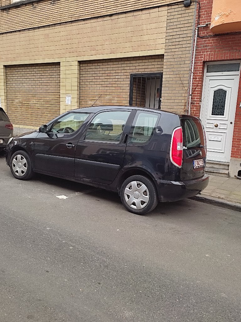 Skoda roomster 1.2 essence, Autos, Ordinateur de bord, Achat, 50 kW, Boîte manuelle