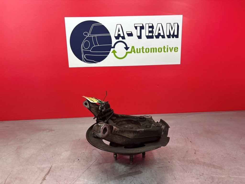 FUSEE LINKS VOOR Opel Astra K Sports Tourer (|39030299|), Gebruikt, Opel, Opel Automobile GmbH, Kontakt-opel@opel.com