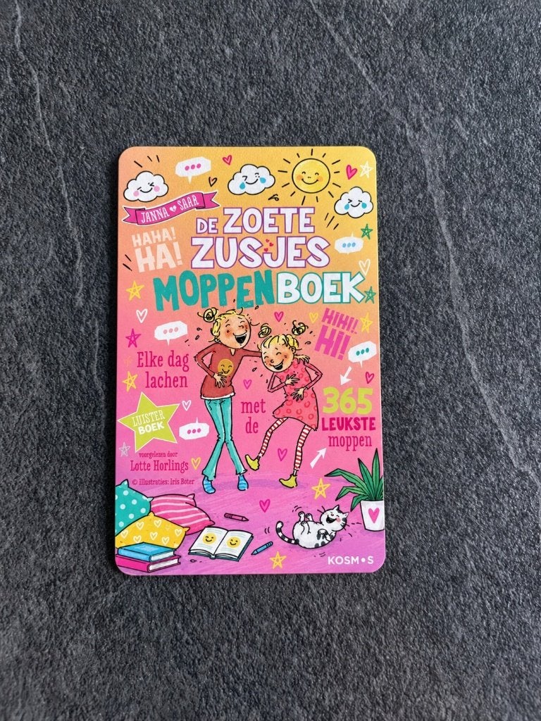 Yoto kaart - De Zoete Zusjes moppenboek 1, Ophalen of Verzenden, Nieuw, Taal en Lezen, Met geluid
